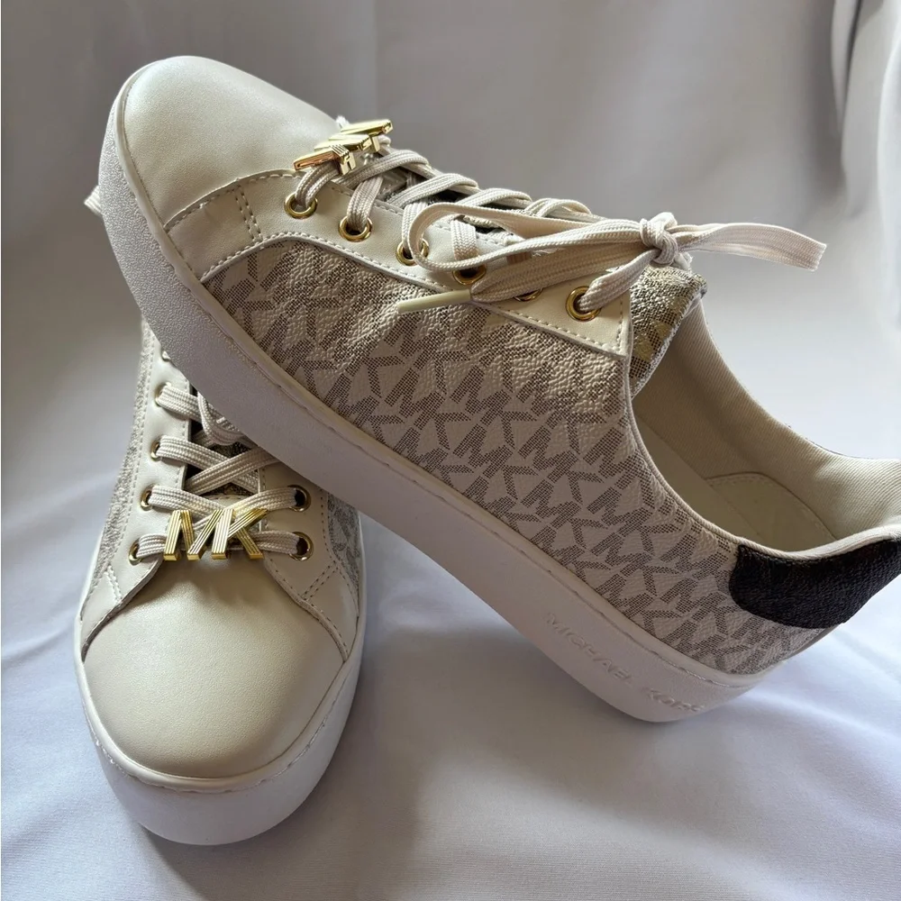Michael Kors Poppy Lace Cream Sneaker - Picture 3 of 11